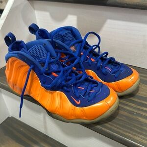 Nike Air Foamposite One Knicks  - Men’s Size 11 Good Condition!